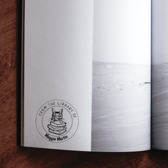 Maine Coon Cat, Buch aus der Bibliothek von Gummistempel (Von Creator hochgeladen)