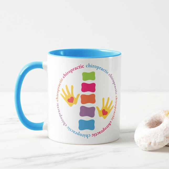 Mains de chiropractie et tasse d'épine (Avec donut)