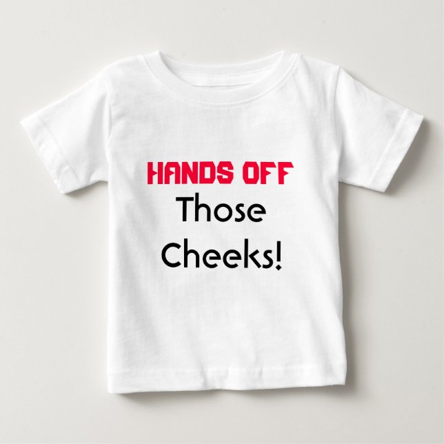 Mains outre de T-shirt de nourrisson de ces joues (Devant)