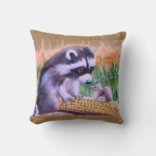 Maisfeld für Raccoon und Maus Kissen