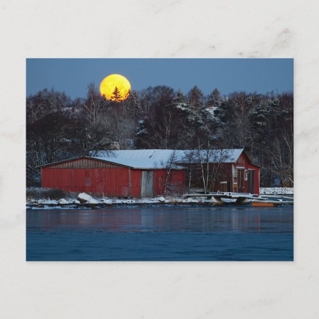 Maison en bois rouge à Helsinki, Finlande carte po (Devant)