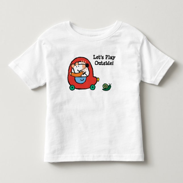 Maisy fährt ein niedliches rotes Auto Kleinkind T-shirt (Vorderseite)