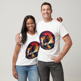 Majestät des Löwen bei Sonnenuntergang T-Shirt