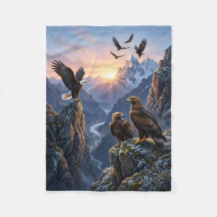 Majestätische Adler auf Berggipfeln Sonnenuntergan Fleecedecke