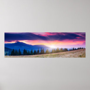 Majestätische Berglandschaft am Himmel Poster