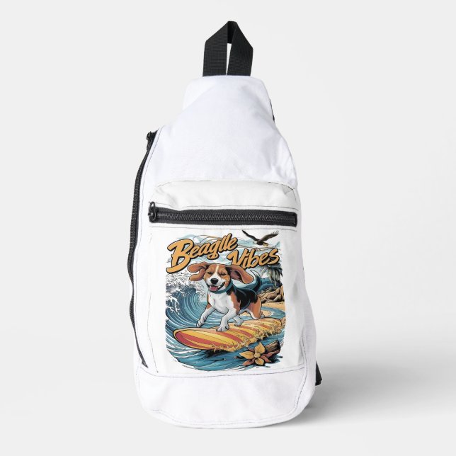 Majestätischer Beagle erobert das Wellenreiten Crossbody Bag (Vorderseite)