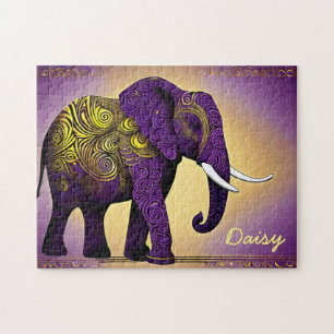Majestätischer Lila Elefant mit goldenen Wirbel