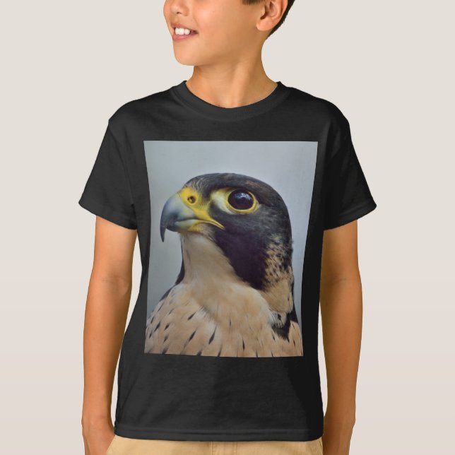 Majestätischer Wanderfalke T-Shirt (Vorderseite)