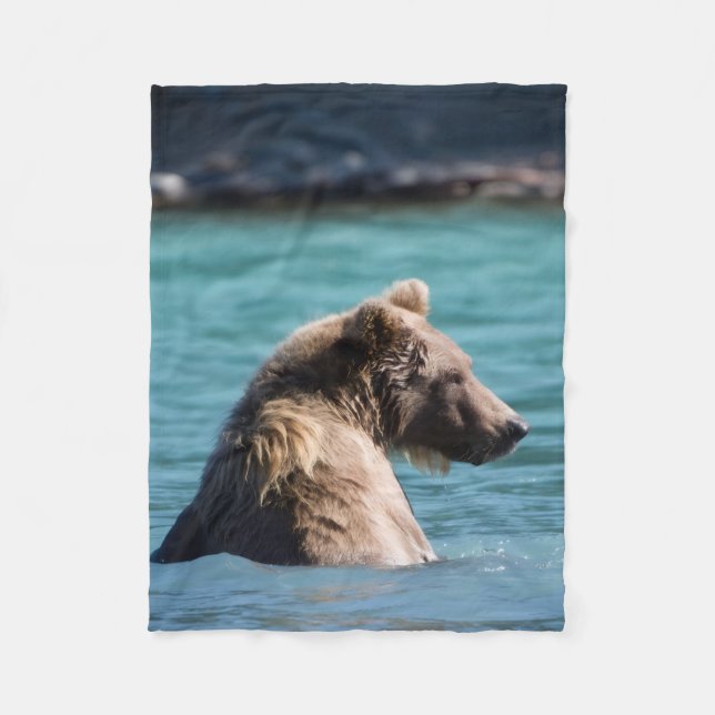 Majestic Alaskan Brown Bear Fleecedecke (Vorderseite)