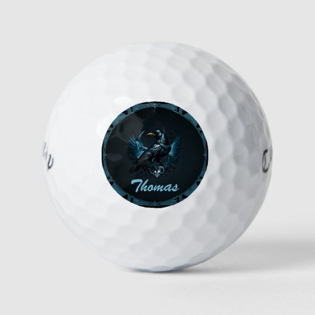 Majestic Black raven auf einem verzierten Golfball (Vorderseite)