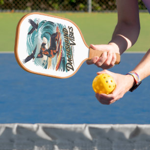 Majestic Dackel Hund beim Wellenreiten Pickleball Schläger