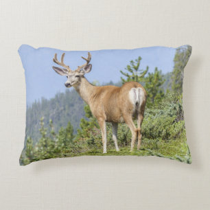 Majestic Deer Zierkissen