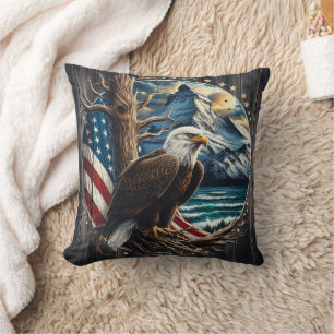 Majestic Eagle Against Landschaftlich American Bac Kissen
