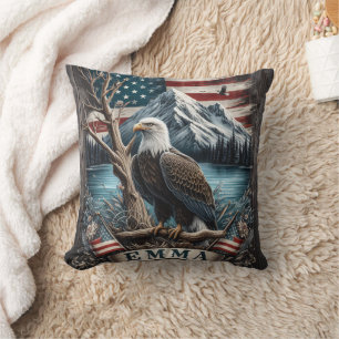 Majestic Eagle vom Mountain River Kissen