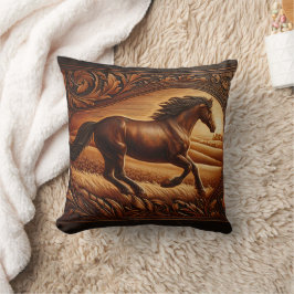 Majestic Galloping durch goldene Felder Kissen