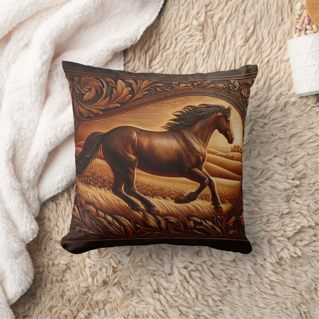 Majestic Galloping durch goldene Felder Kissen (Decke)