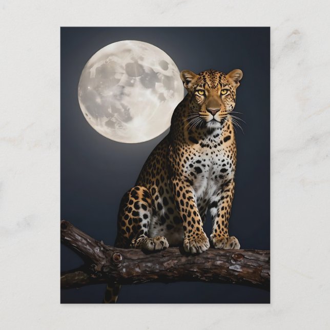 Majestic Leopard and Full Moon  Postkarte (Vorderseite)