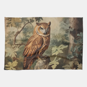 Majestic Owl in einem Wald Geschirrtuch