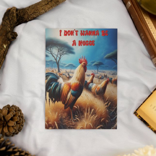 Majestic Rooster Amidt Verdant Grassland Postkarte (Von Creator hochgeladen)