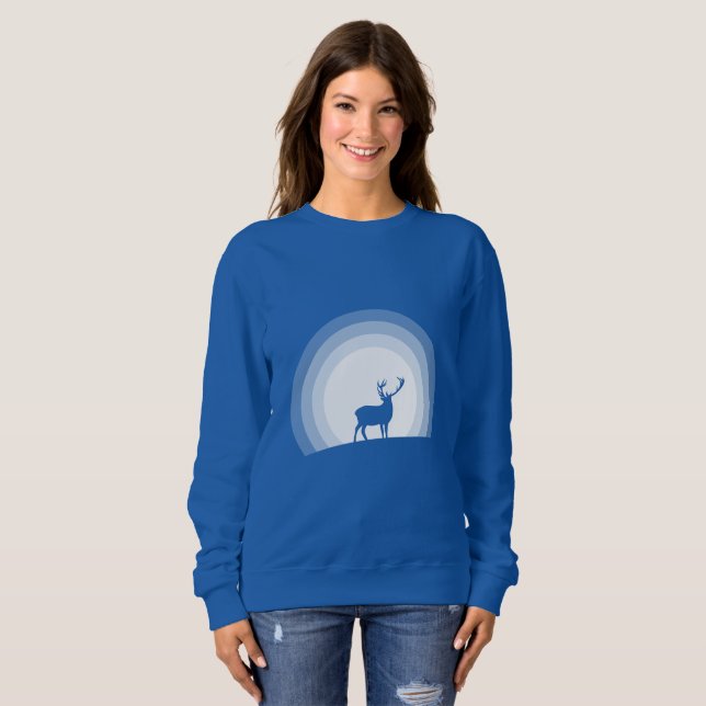 Majestic Stag Silhouette Under Lunar Light Sweatshirt (Vorne ganz)