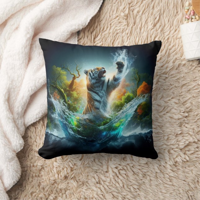 Majestic Tiger Rising from Water Kissen (Decke)