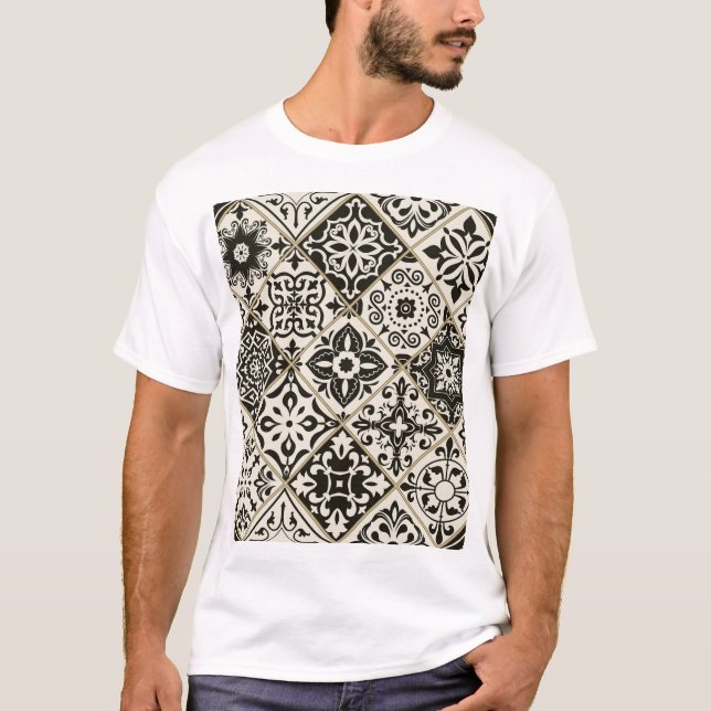 Majolica Islamic Tile Patchwork T-Shirt (Vorderseite)