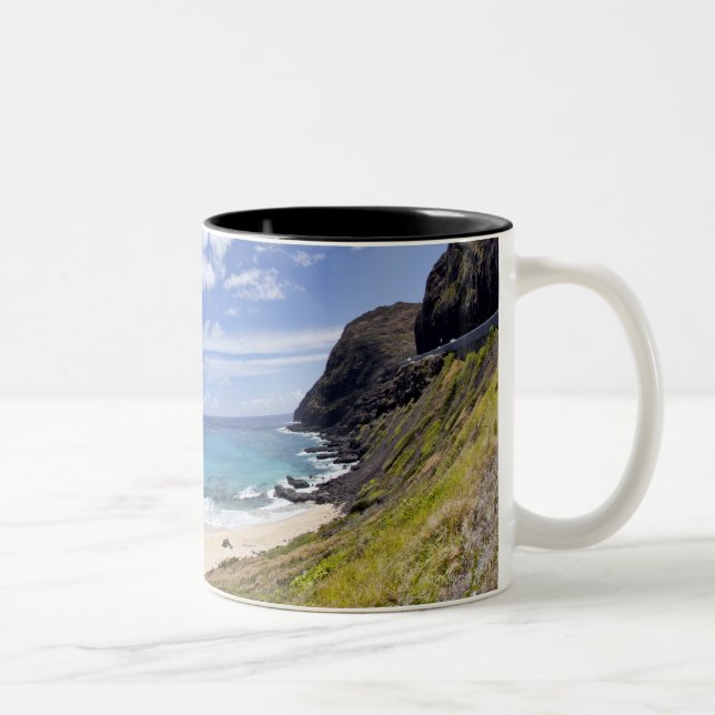Makapuu Strand in Oahu, Hawaii Zweifarbige Tasse (Rechts)