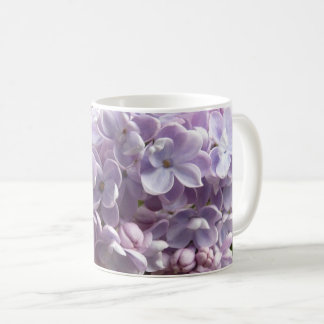 Makro-Foto von blass Lila Lilac-Blume Kaffeetasse