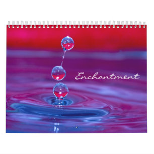 Makrowasser lässt Kalender fallen