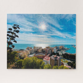 Malaga, Spanien (mit Blick auf Stadt und Küste)