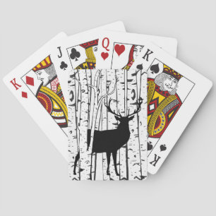 Mâle de cerfs communs dans des cartes de jeu