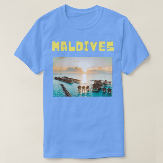 Malediven Water Bungalows Sonne scheint T-Shirt (Design vorne)