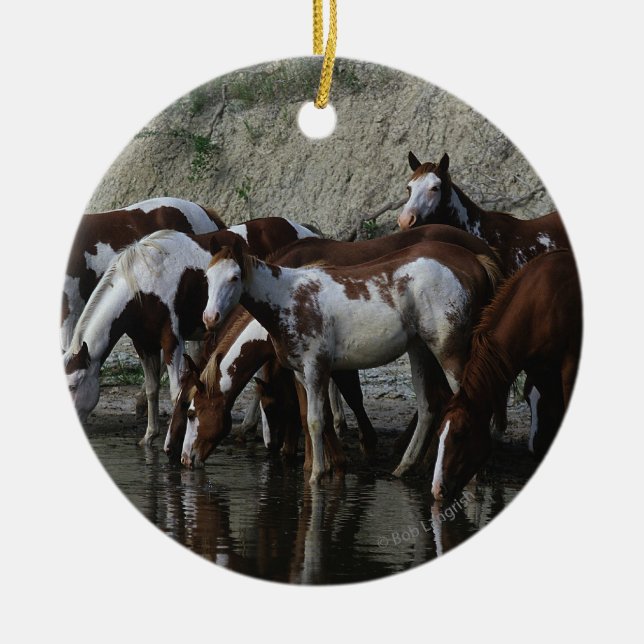 Malen Sie Pferdedas trinken Keramik Ornament (Vorne)
