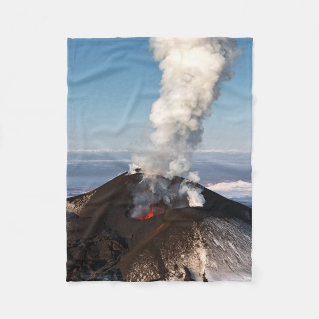 Malerische Landschaft: Ansicht der Vulkaneruption Fleecedecke (Vorderseite)