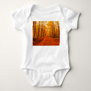 Malerische Landschaft des Herbstes Baby Strampler
