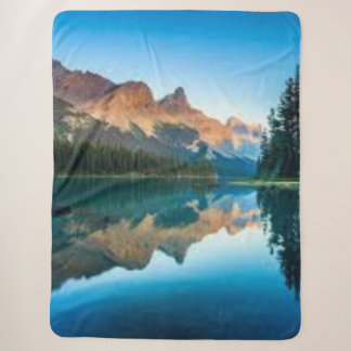 Malerische Naturlandschaft Gemütliche Wildnis-Wurf Sherpadecke