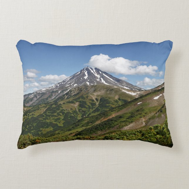 Malerische Vulkanlandschaft des Sommers Zierkissen (Vorderseite)