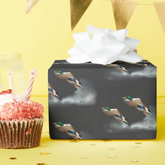 Mallard Duck fliegt über Wasser Geschenkpapier (Geburtstagsparty)