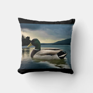 Mallard Duck on The Lake Kissen