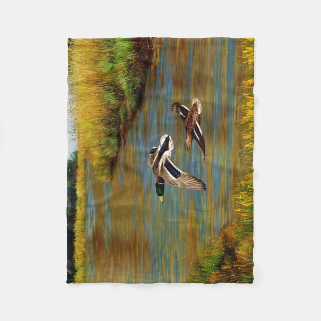 Mallard Encks im Flug Aquamarin Fleecedecke (Vorderseite)