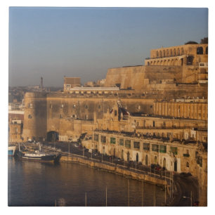 Malta, Valletta, Hafenansicht von Lower Barrakka Fliese