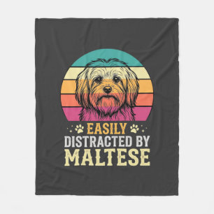Malteserhund Retro-Sonnenuntergang abgelenkt Fleecedecke