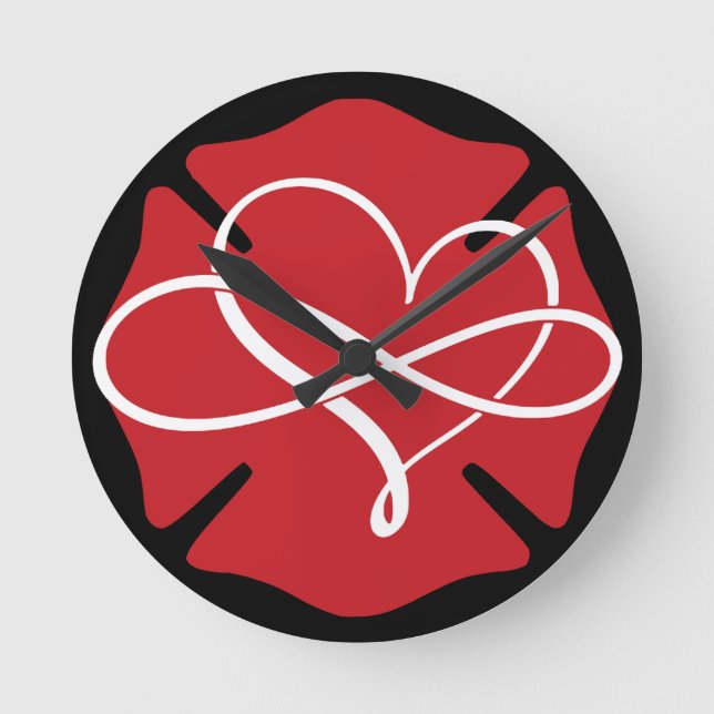 MALTESISCHE KREUZUNG MIT HERZ UND UNENDLICHKEIT RUNDE WANDUHR (Vorderseite)