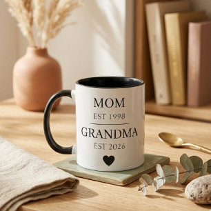 Mama an Oma Est-Jahres Familienreise-Design Tasse
