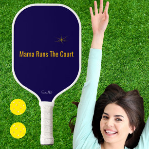 Mama beherrscht den Court personalisiertes Pickleb Pickleball Schläger