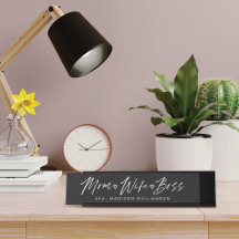 Mama, Ehefrau, Boss Trendy Brush Script Black