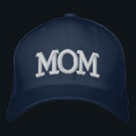 Mama Einfache moderne Typografie Bestickte Baseballkappe<br><div class="desc">Mama Simple Modern Typografy Custom Sticked Baseball Cap bietet die einfache moderne Sticktext "Mama". Perfekt als Geschenk für Mutter zum Muttertag,  Weihnachten,  Geburtstag und mehr. Erstellt von Evco Studio www.zazzle.com/store/evcostudio</div>