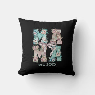 Mama Est. 2025 Floral Boho Typografie Art Kissen
