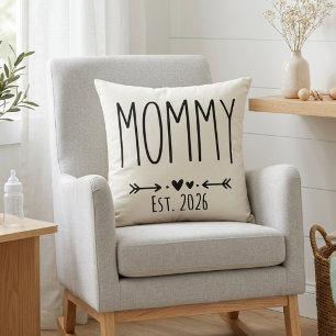 Mama Est 2026 Schwangerschaft Minimalistisch Perso Kissen