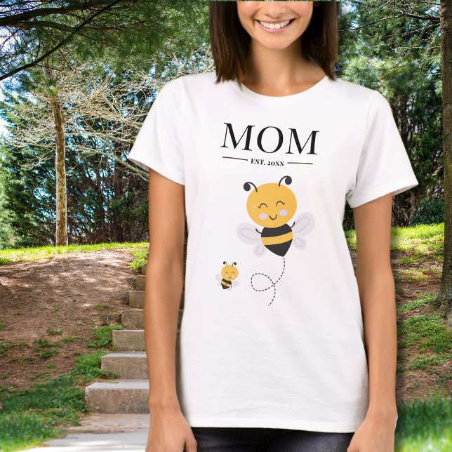 MAMA EST Baby Bee T-Shirt (The Butterfly Studio
Mom EST. Baby Bee T-Shirt)